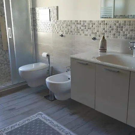 Angela Via Della Bonifica 17 Panzió 3*