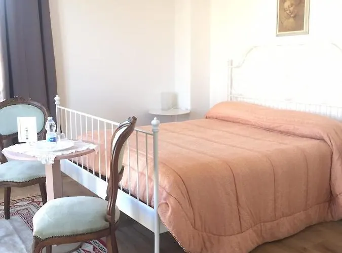 Angela Via Della Bonifica 17 3*