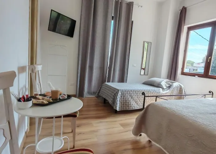 Angela Via Della Bonifica 17 Отель типа 